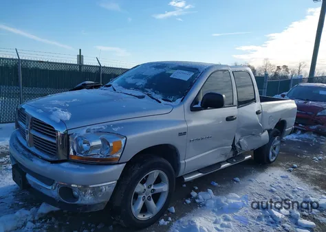 2006 Dodge Ram 1500 Slt/Trx4 Off Road/Sport z USA, uszkodzony, nr VIN 1D7HU18226S552654